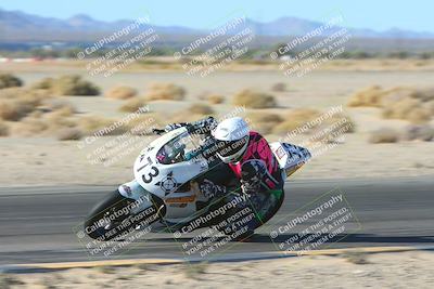 media/Jan-10-2025-CVMA Friday Practice (Fri) [[489e0da257]]/Group 4 and Trackday/Session 2 (Turn 4 Inside)/